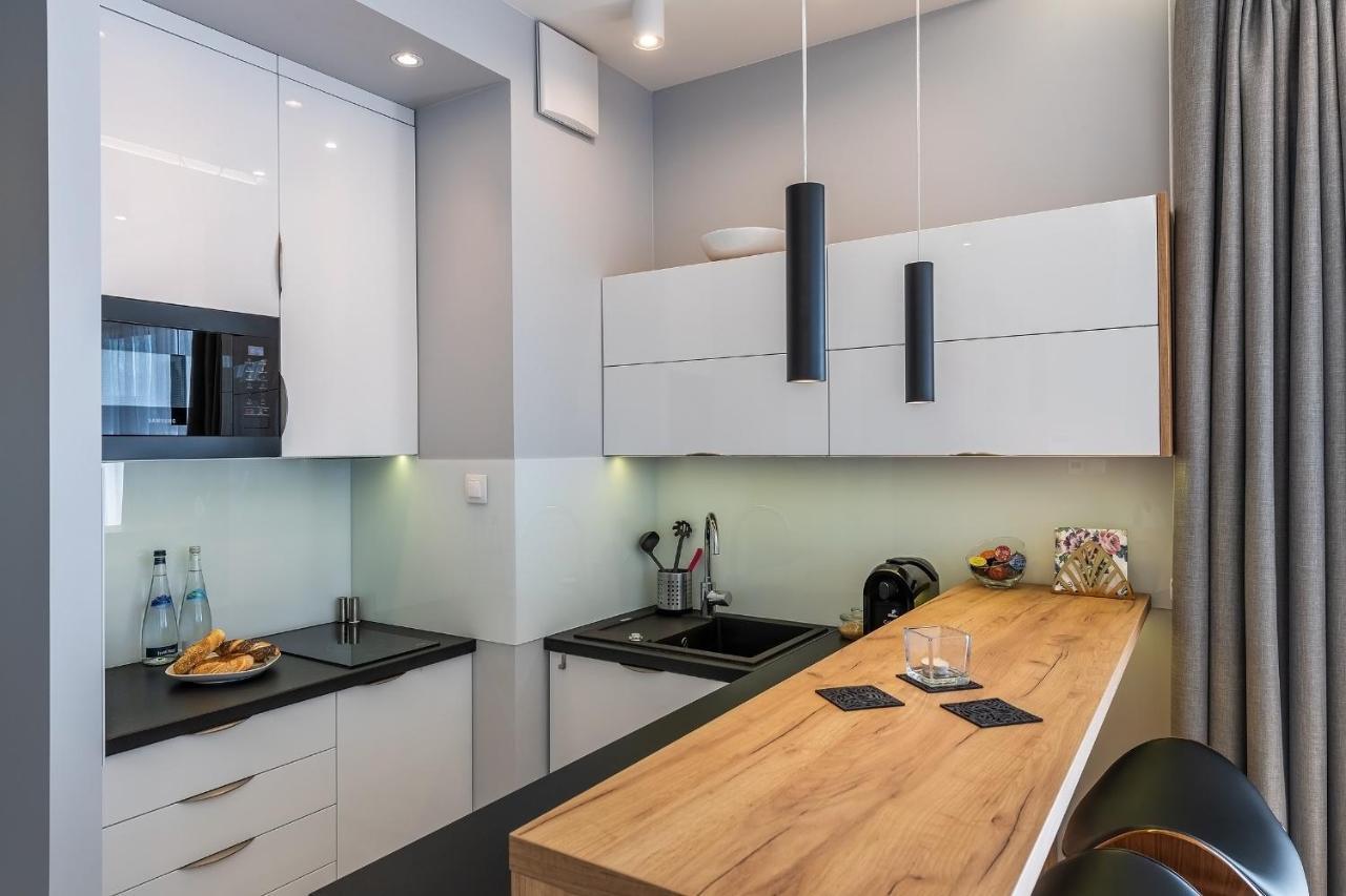 Athome Suites Krasków Εξωτερικό φωτογραφία